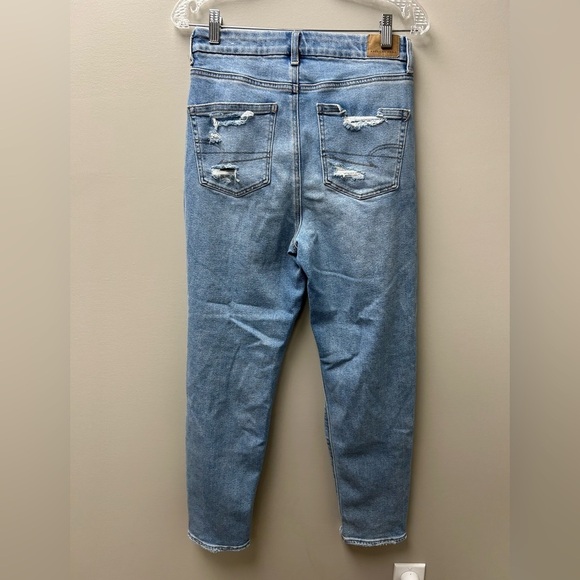 American Eagle Ripped Curvy Mom Jeans - Picture 2 of 4